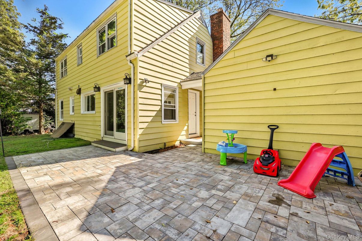 Backyard, Exterior, Playground