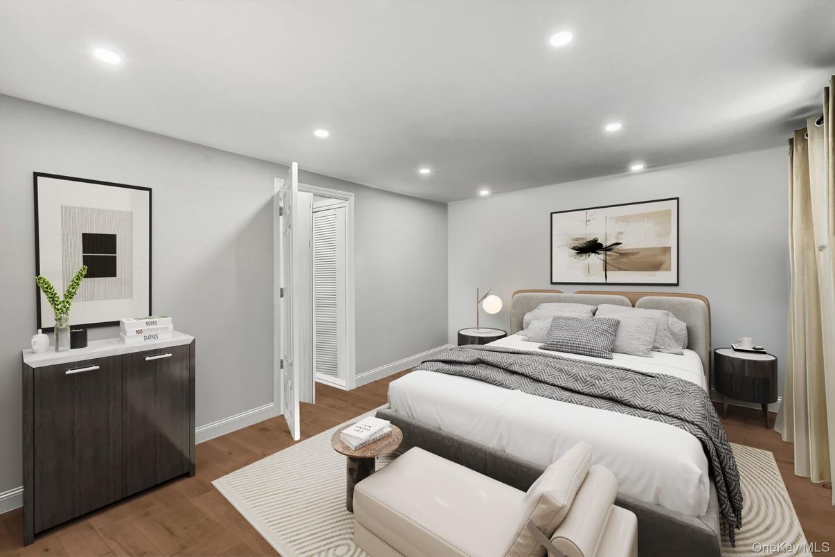 Bedroom, Interior, Recessed Lighting, Wood Texture Flooring