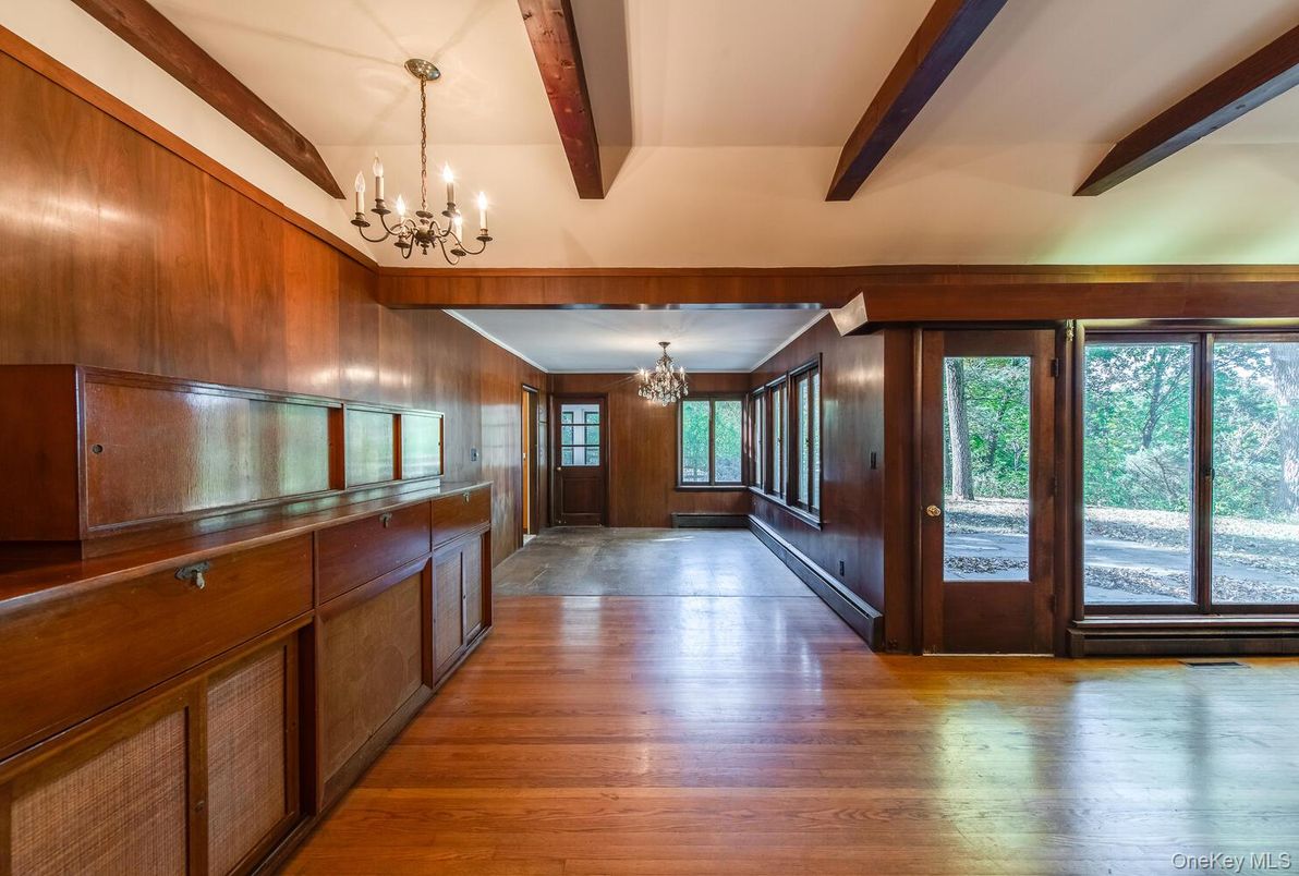 Chandelier, Empty room, Interior, Wooden Beams, Wood Texture Flooring, Wooden Walls
