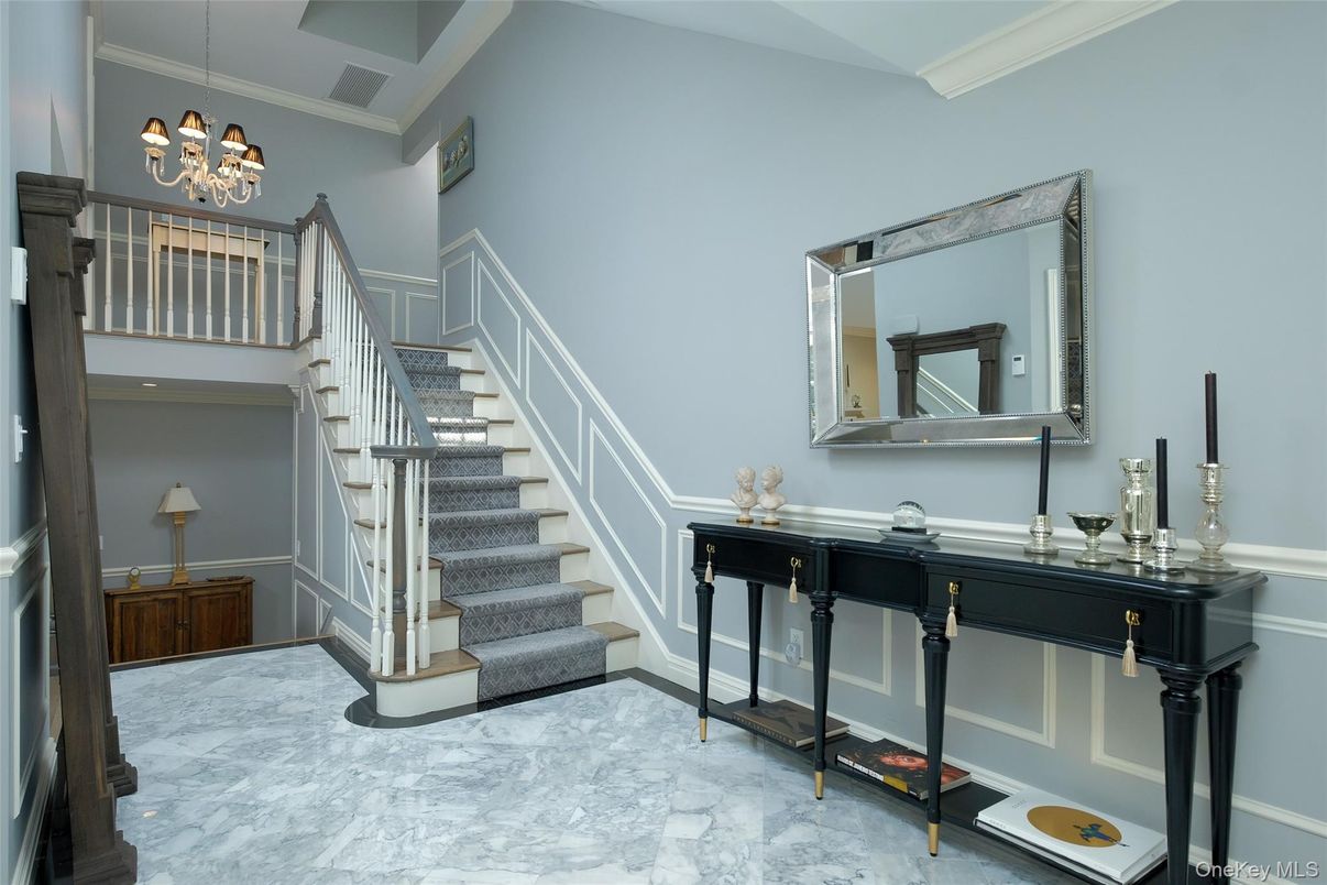 Chandelier, Interior, Marble