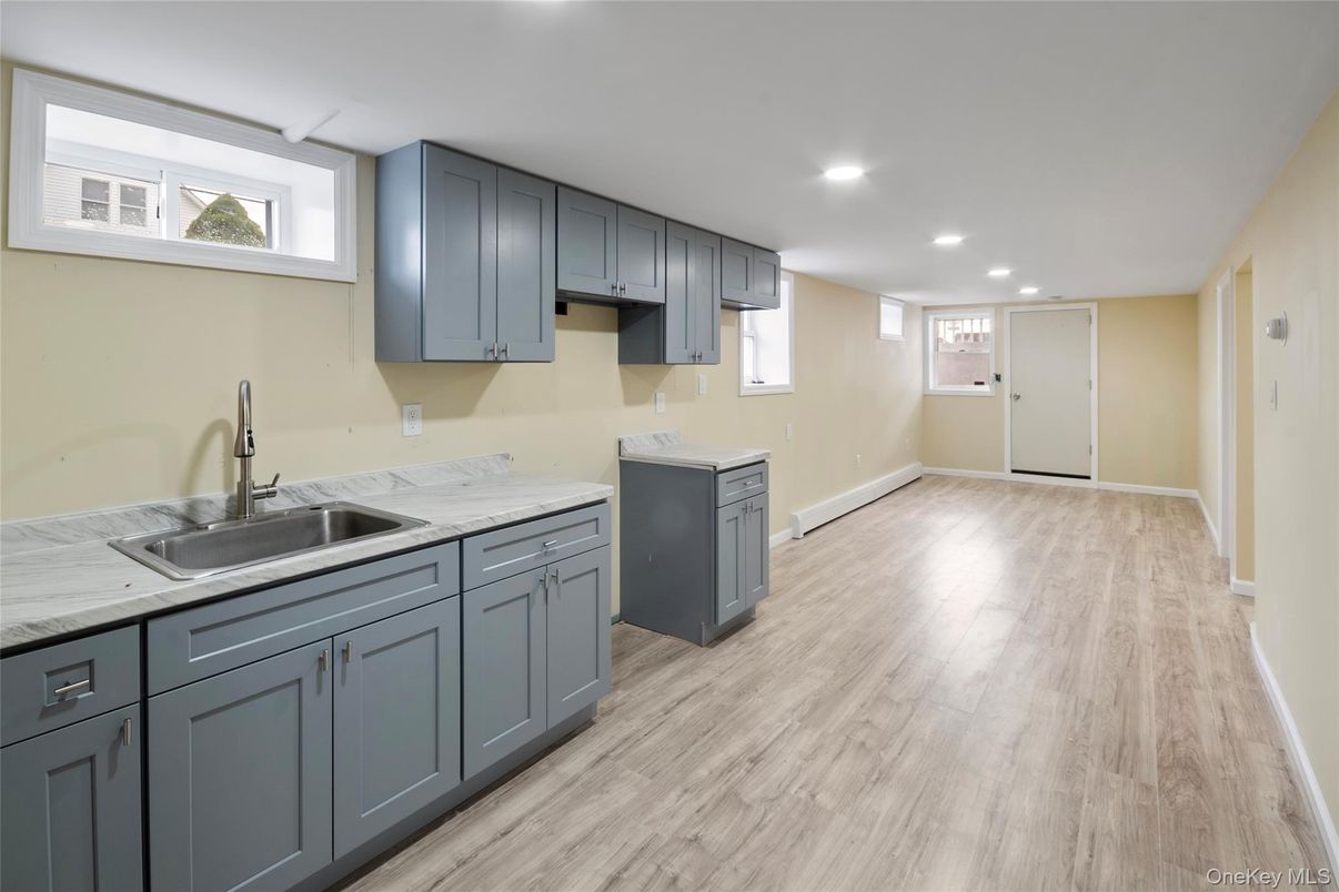 Interior, Kitchen, Recessed Lighting, Wood Texture Flooring