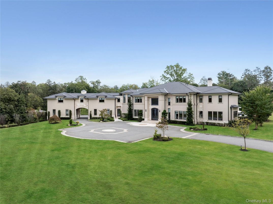 Backyard, Exterior, Facade, Solar Panels, French Provincial