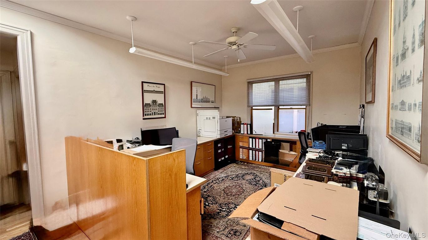 Home Office, Interior, Pendant Lights, Wood Texture Flooring