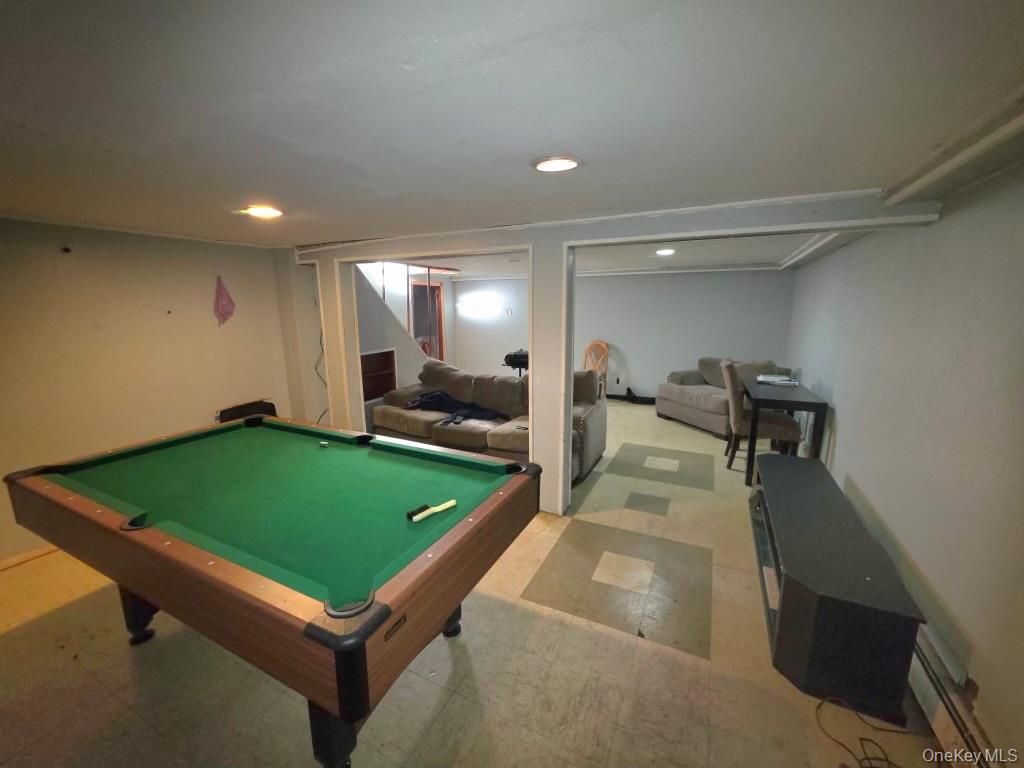 Billiard Table, Game Room, Interior, Recessed Lighting