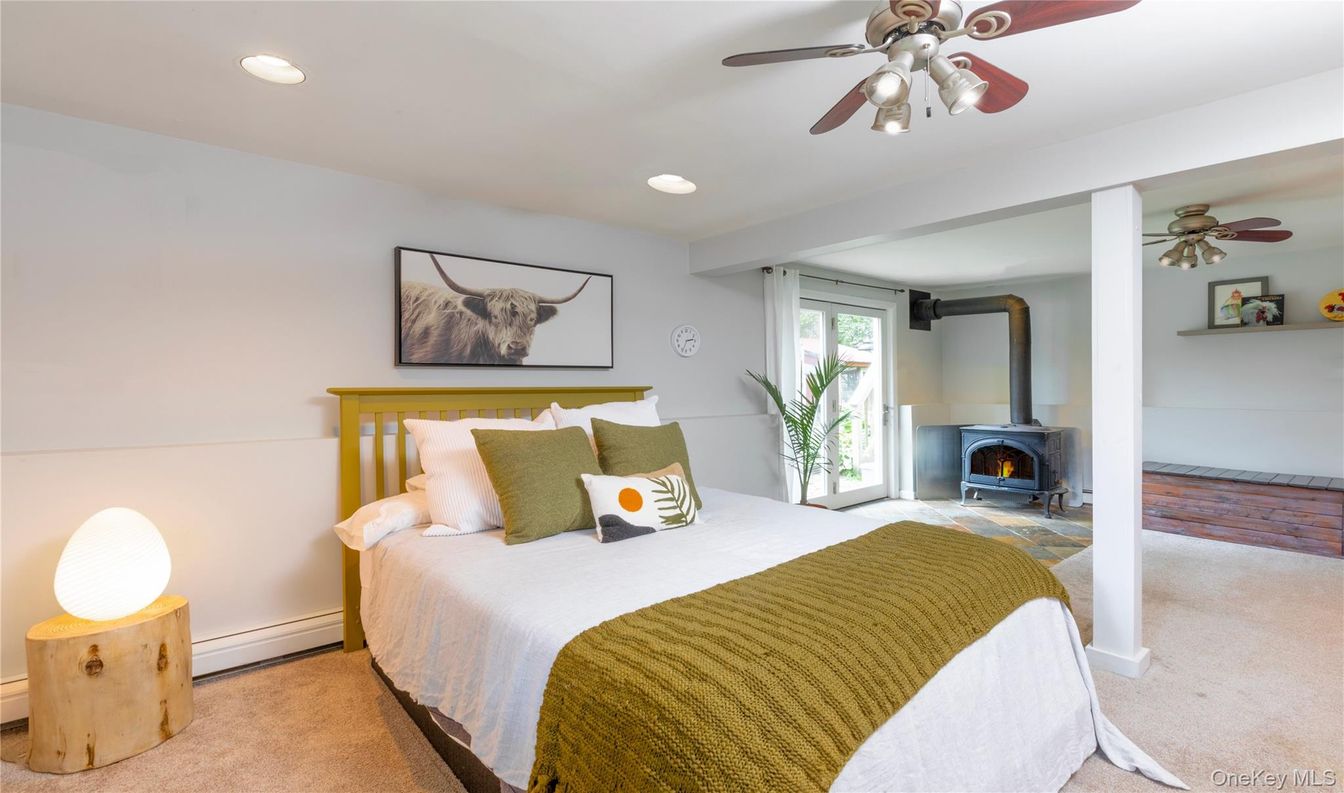 Bedroom, Fireplace, Interior, Recessed Lighting