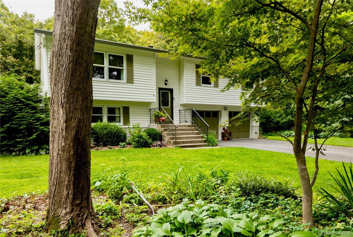 Attached, Backyard, Exterior, Facade, Raised Ranch