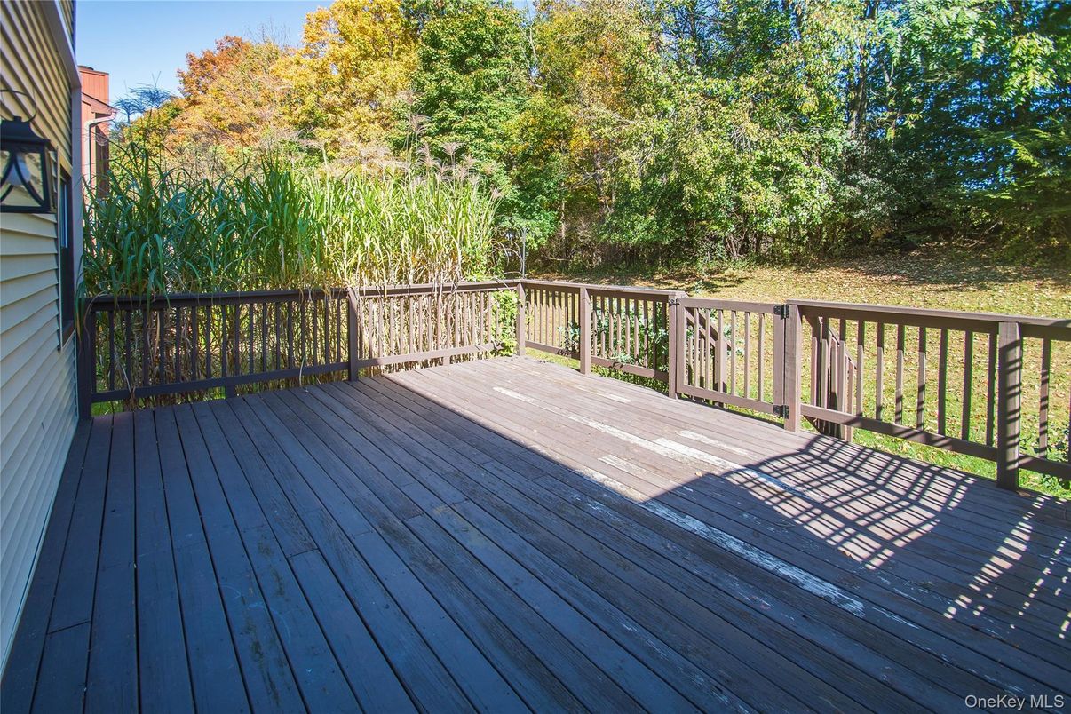 Exterior, Wood Texture Flooring