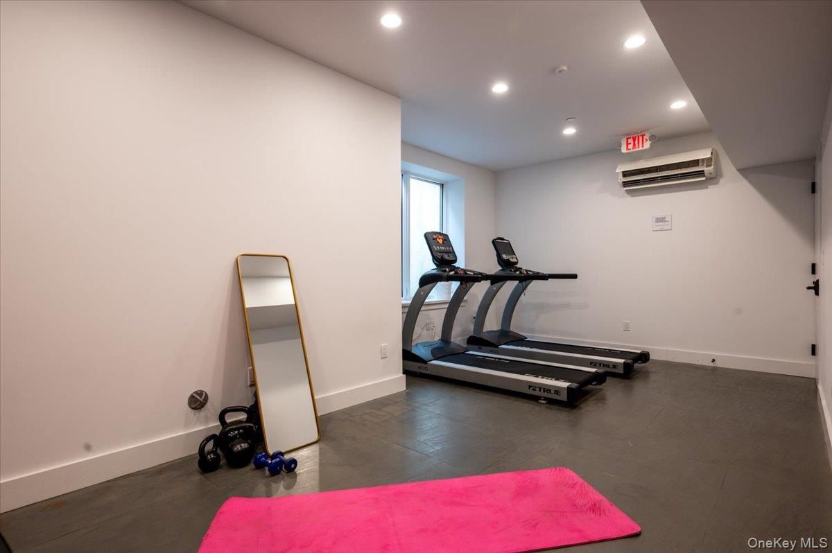 Fitness Equipment, Interior, Recessed Lighting