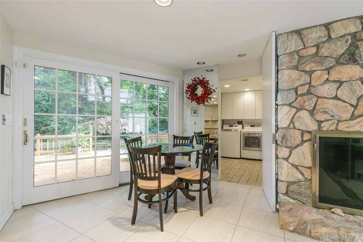 Dining room, Interior, Kitchen, Recessed Lighting, Stainless Steel Appliances, Stone Walls