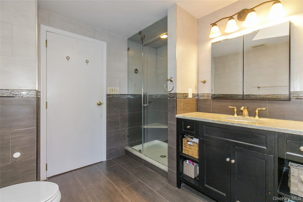 Bathroom, Glass Shower, Interior