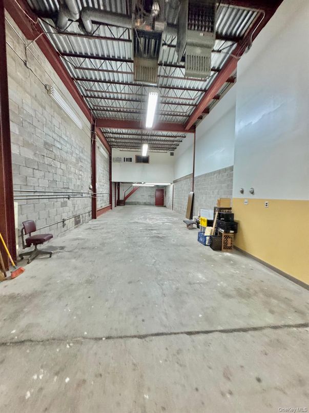 Garage, Interior, Stone Walls