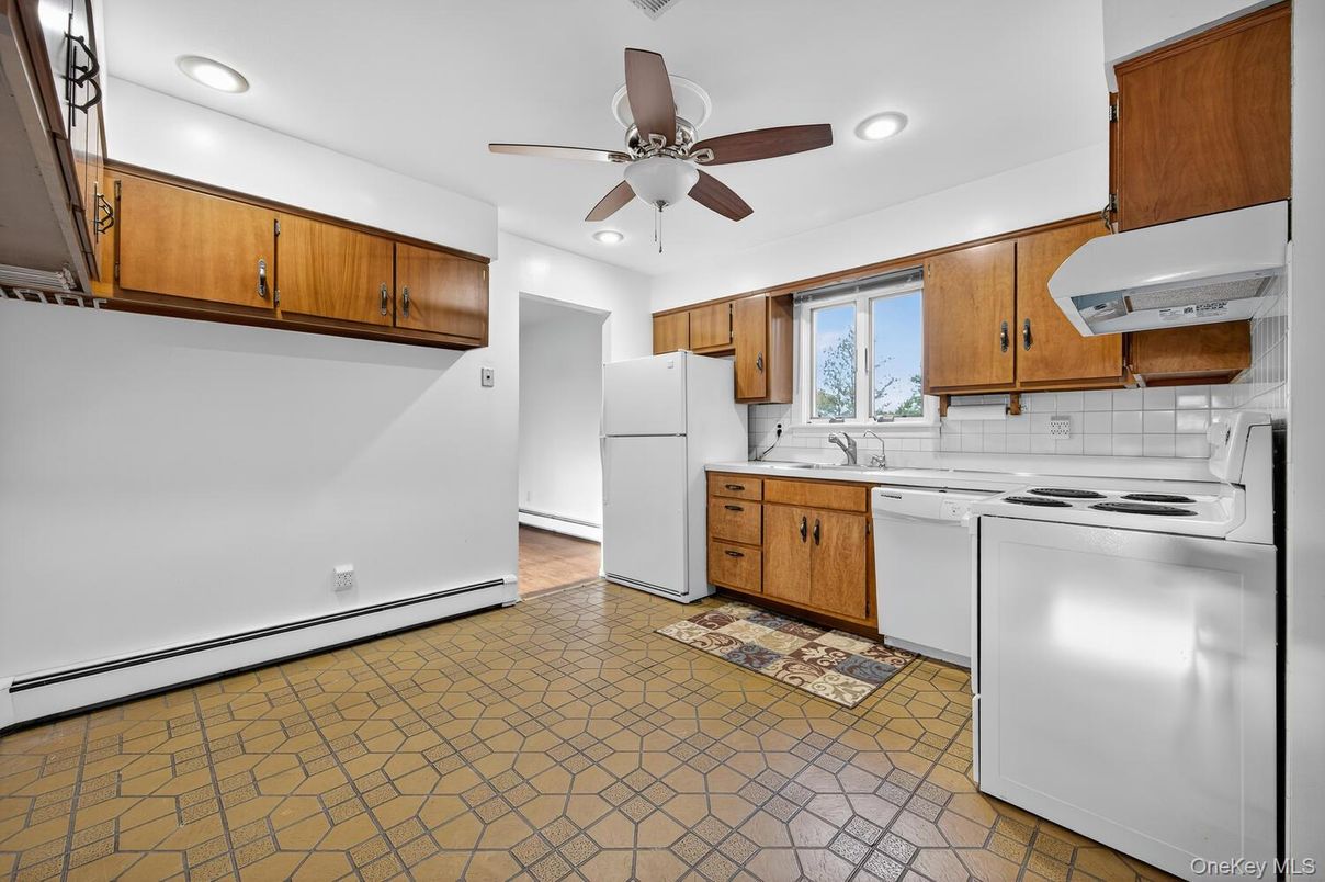 Interior, Kitchen, Recessed Lighting