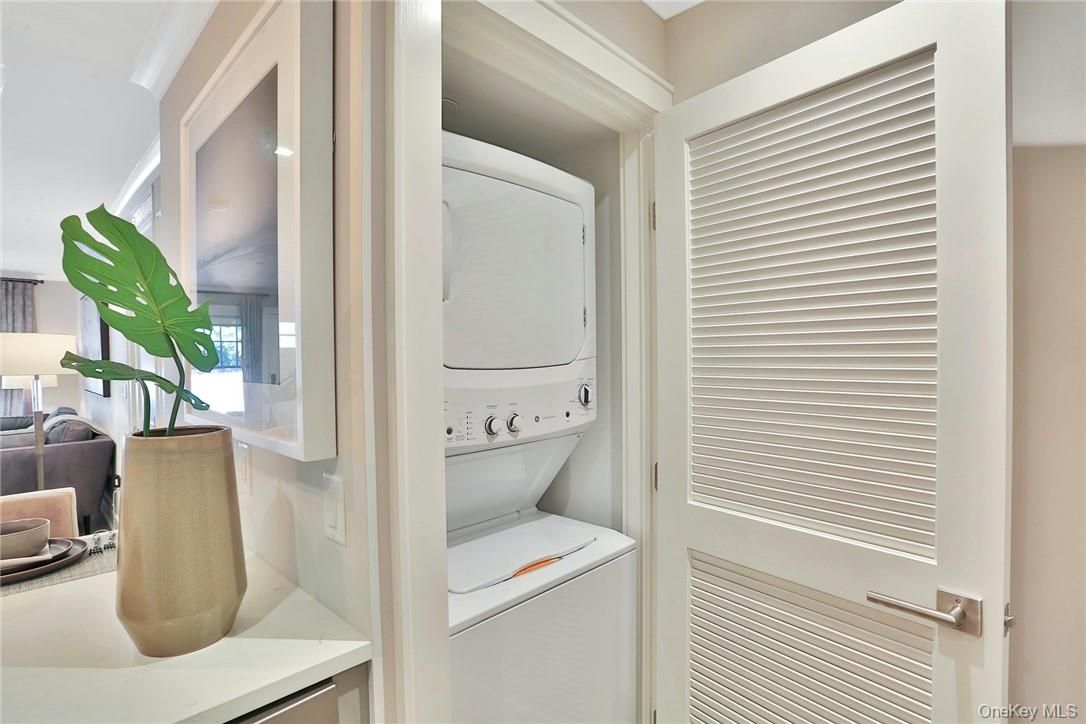 Interior, Utility Closets, Washer