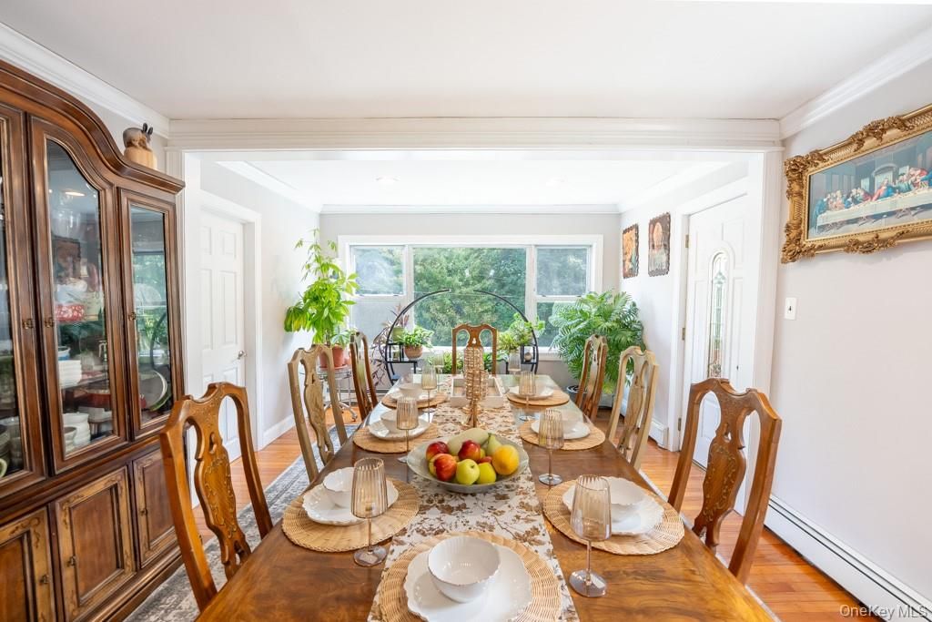 Dining room, Interior, Wood Texture Flooring