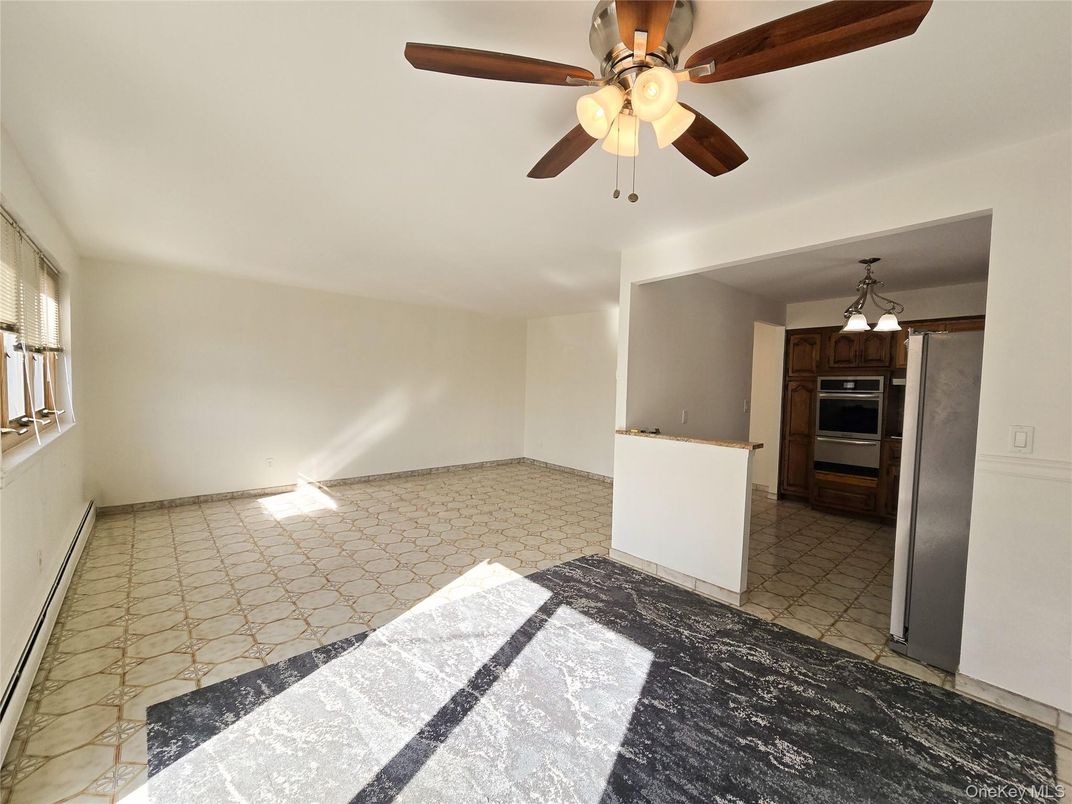 Empty room, Interior, Kitchen, Stainless Steel Appliances