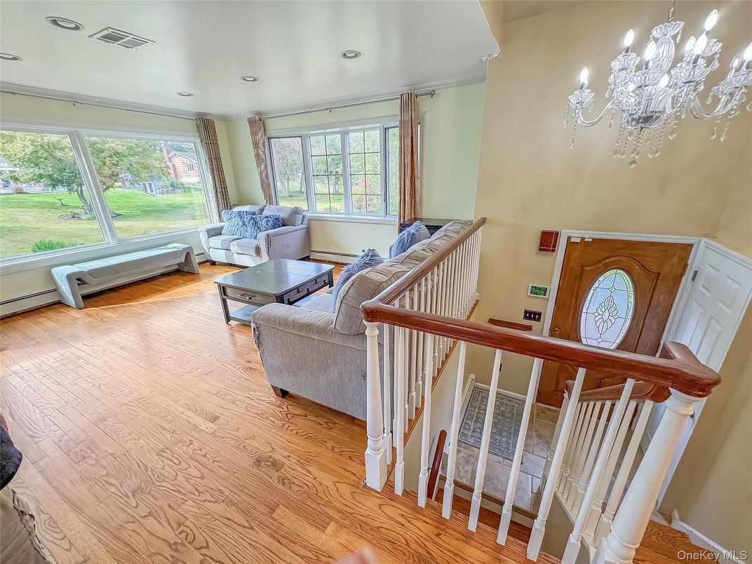 Chandelier, Interior, Living room, Recessed Lighting, Wood Texture Flooring