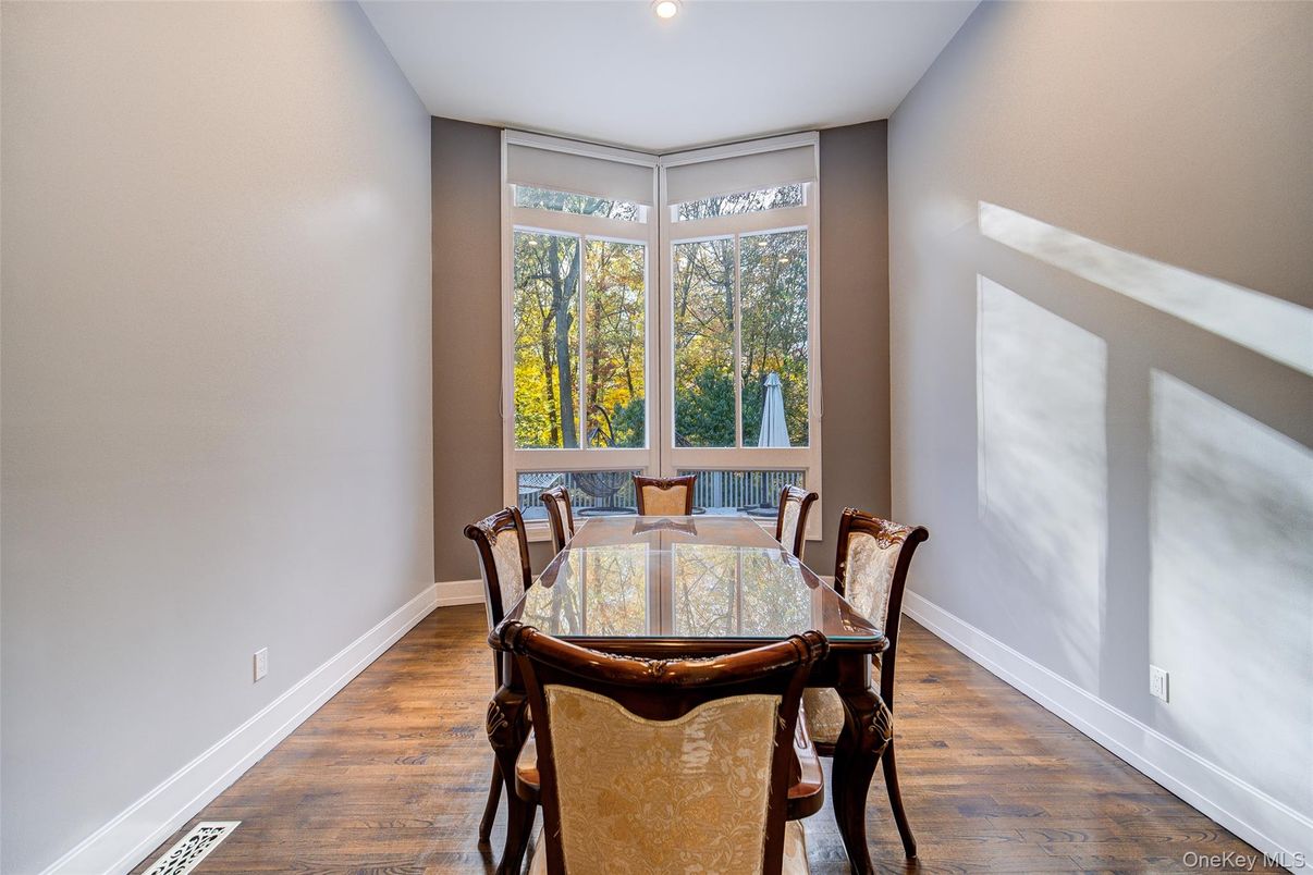 Dining room, Interior, Recessed Lighting, Wood Texture Flooring