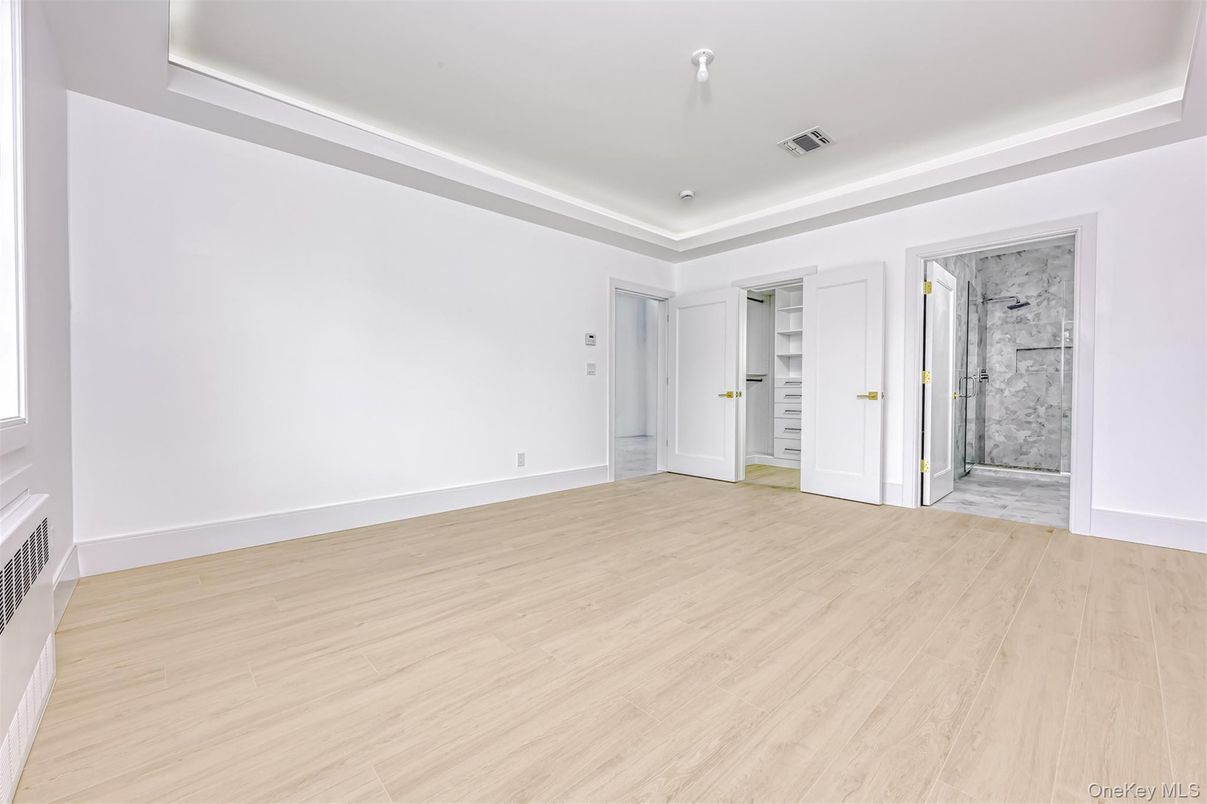 Empty room, Interior, Marble Walls, Wood Texture Flooring