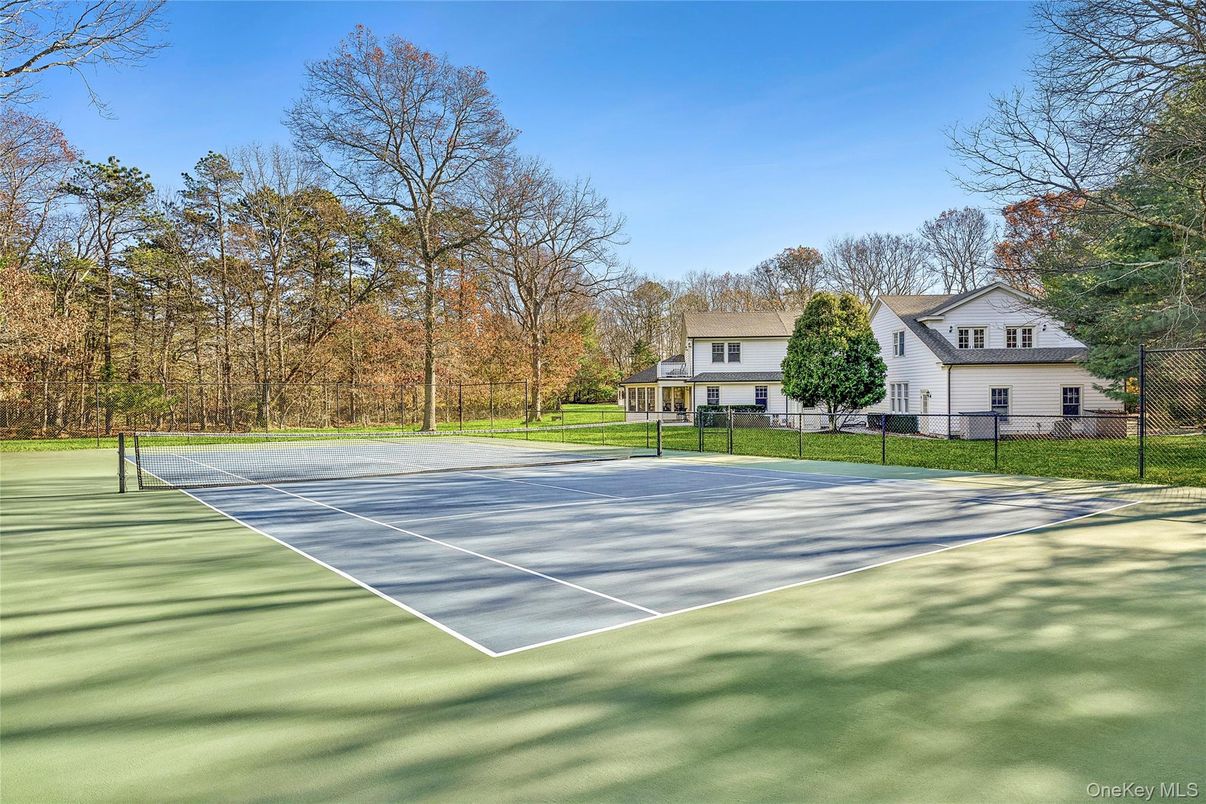 Exterior, Tennis Courts