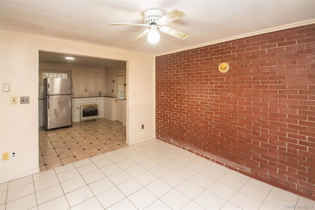 Empty room, Interior, Kitchen, Recessed Lighting, Stone Walls
