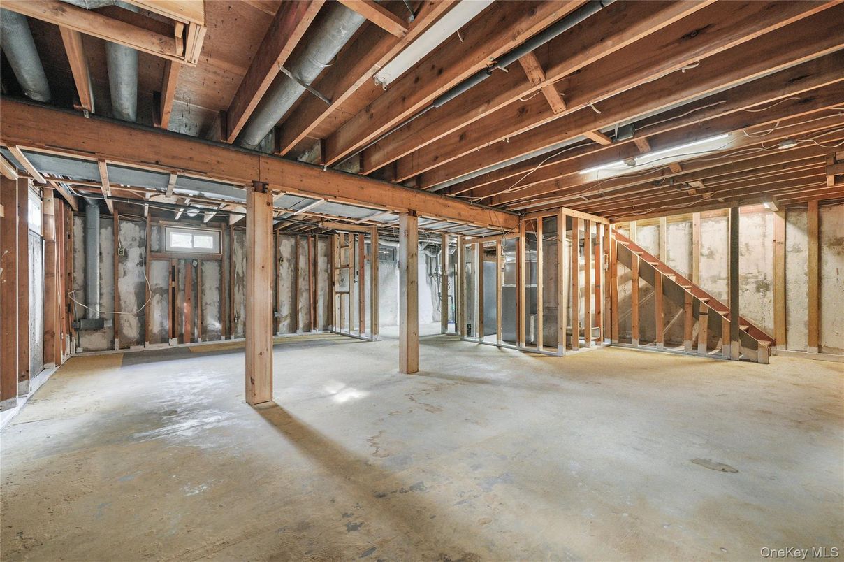 Interior, Wooden Beams