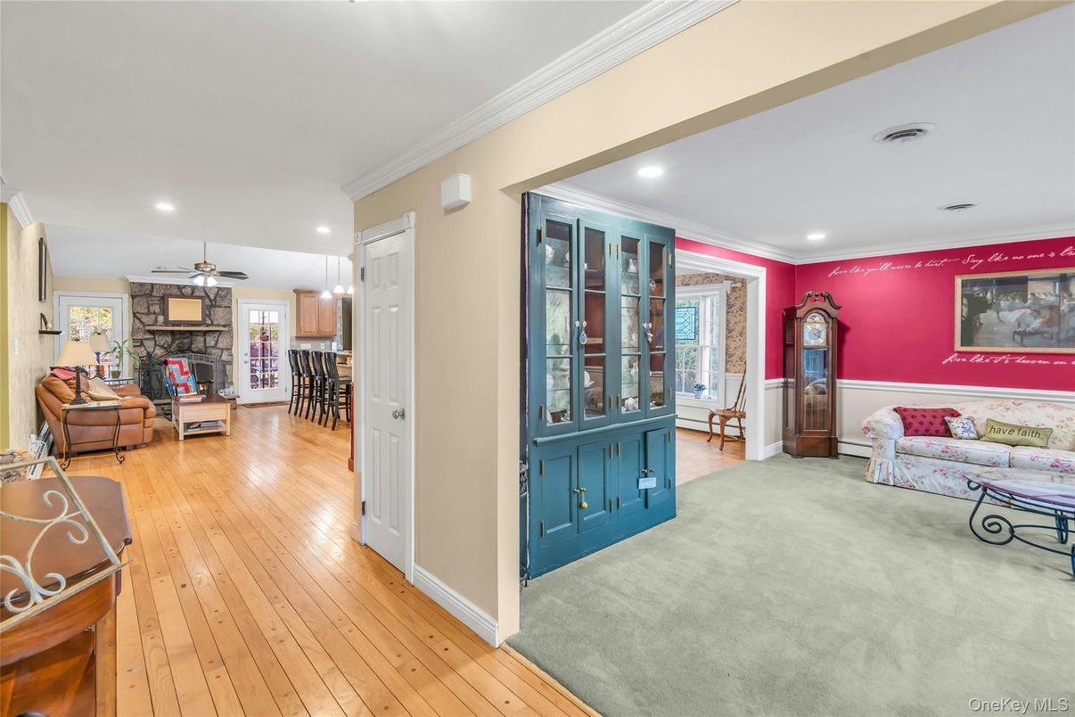 Dining room, Fireplace, Interior, Living room, Pendant Lights, Recessed Lighting, Wood Texture Flooring