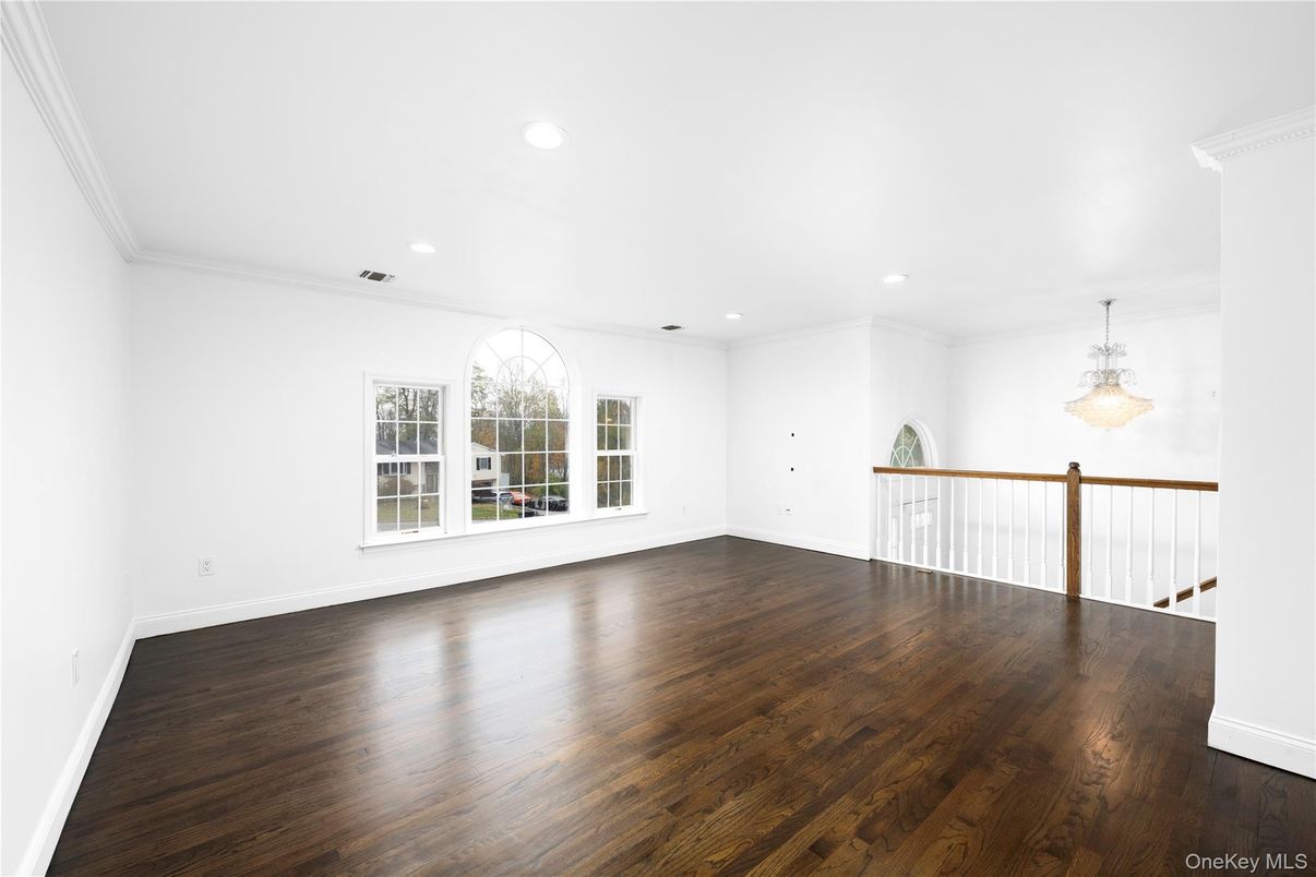 Chandelier, Empty room, Interior, Recessed Lighting, Wood Texture Flooring