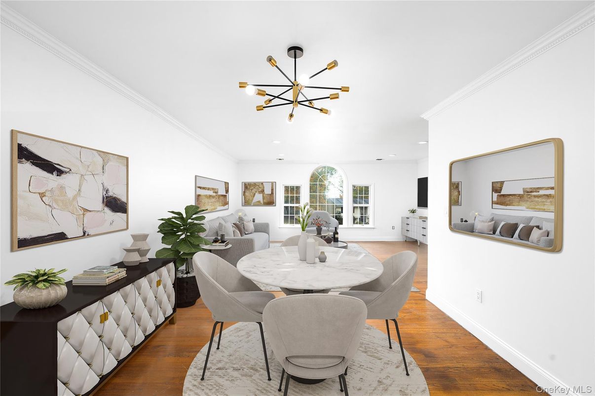 Dining room, Interior, Living room, Pendant Lights, Recessed Lighting, Wood Texture Flooring