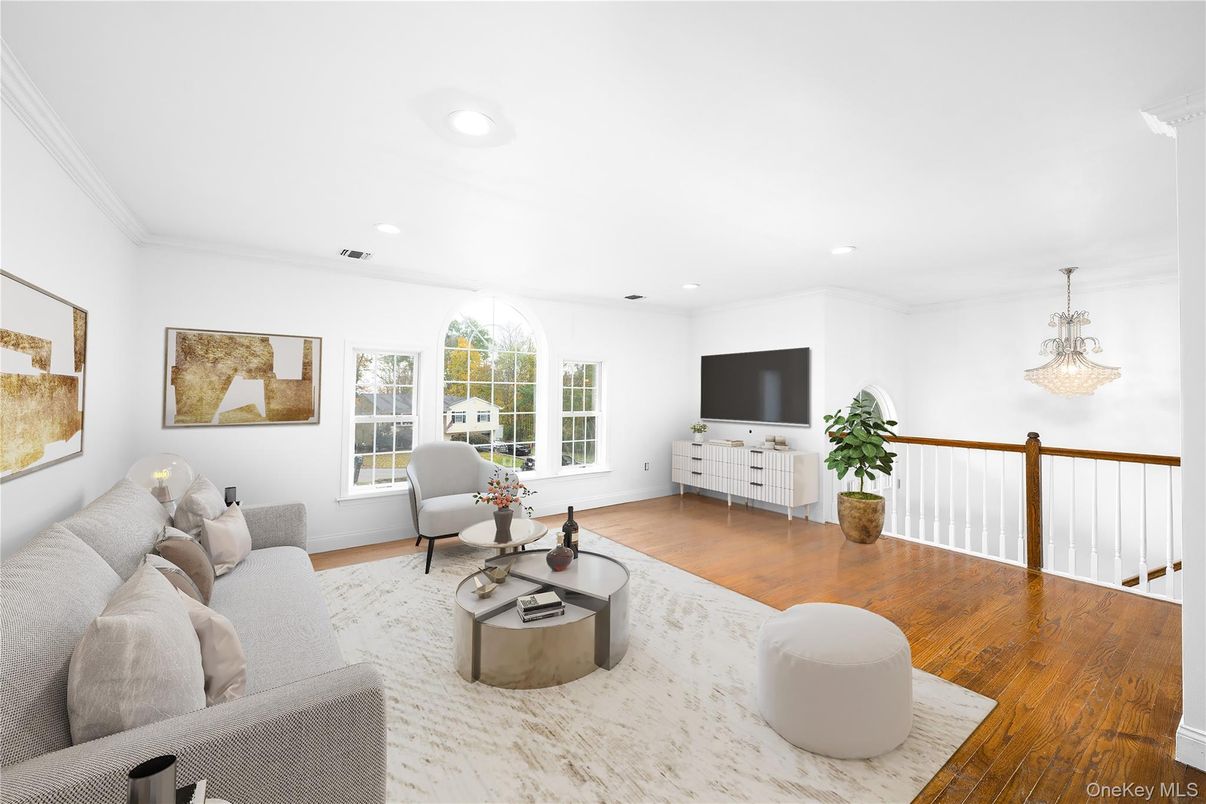 Chandelier, Interior, Living room, Recessed Lighting, Wood Texture Flooring