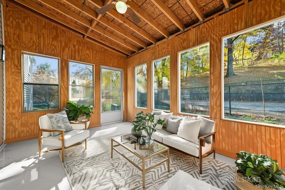 Interior, Living room, Sun Room, Wooden Beams, Wooden Ceilings, Wooden Walls