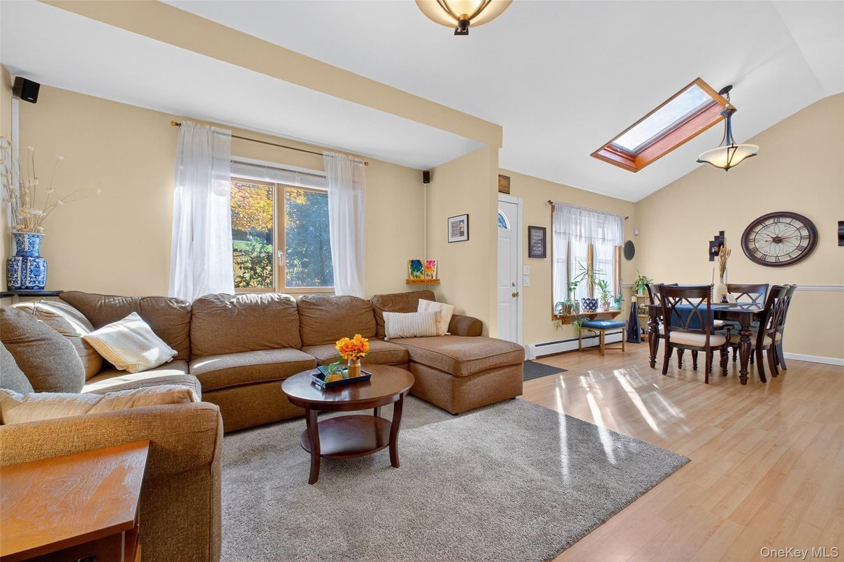 Dining room, Interior, Living room, Wood Texture Flooring