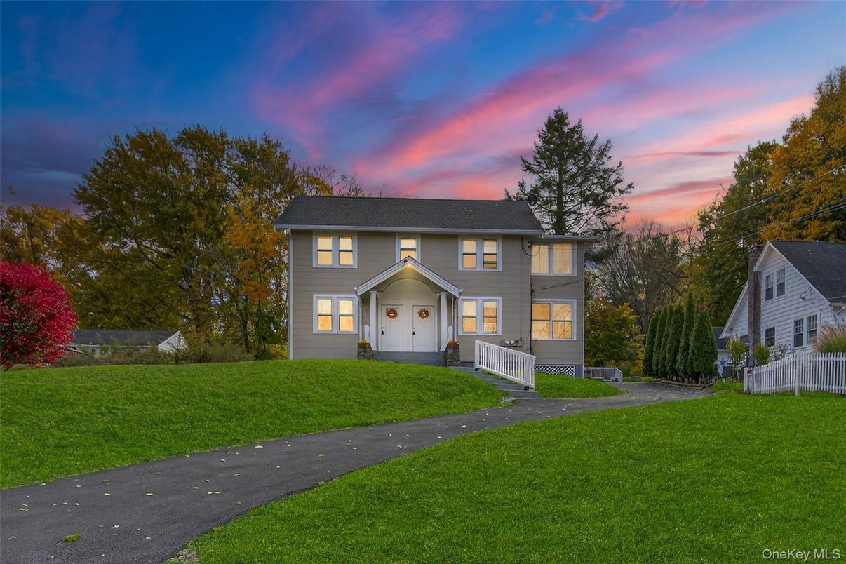 Backyard, Exterior, Facade, Georgian