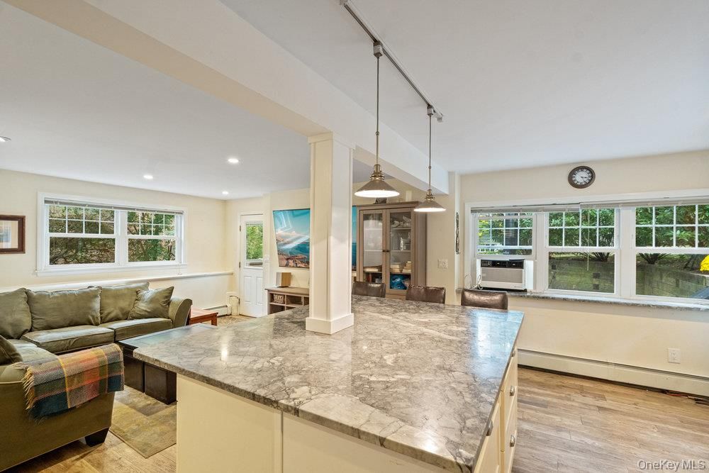 Interior, Living room, Pendant Lights, Recessed Lighting, Wood Texture Flooring