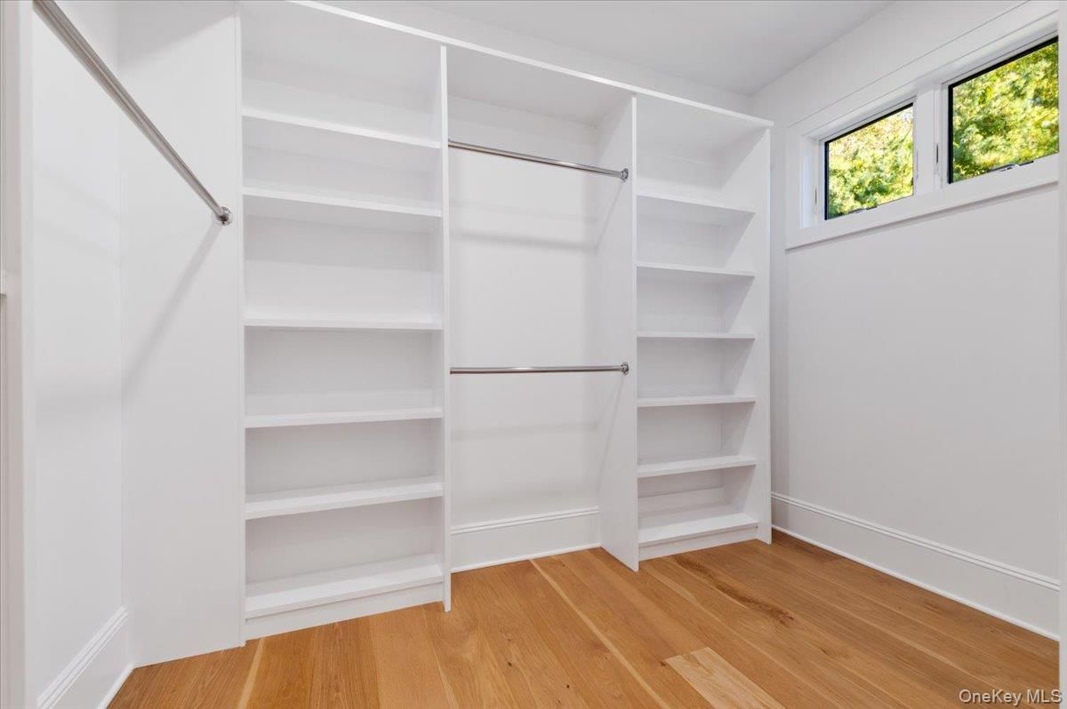 Interior, Walk-in Closets, Wood Texture Flooring