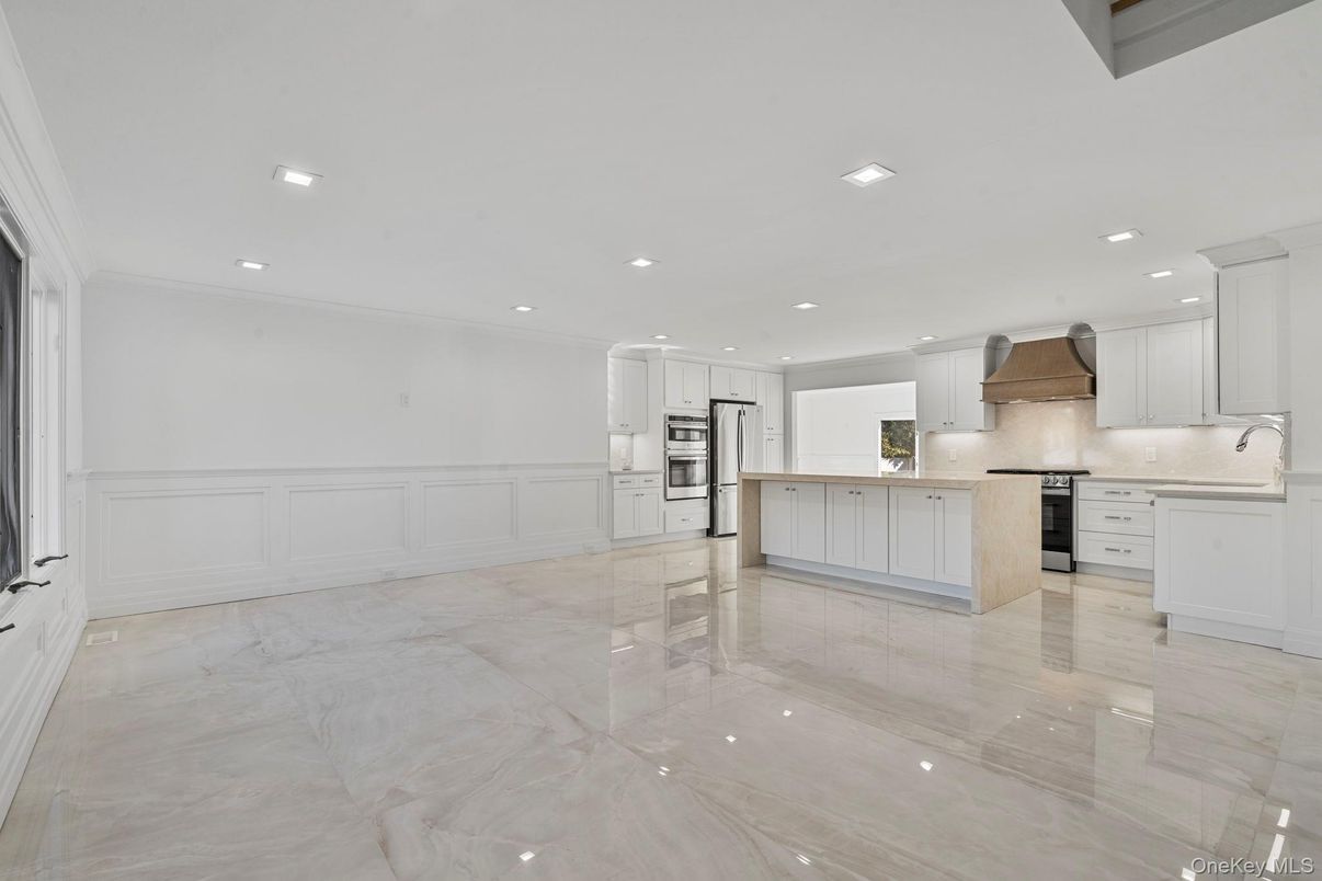 Interior, Kitchen, Marble, Recessed Lighting, Stainless Steel Appliances