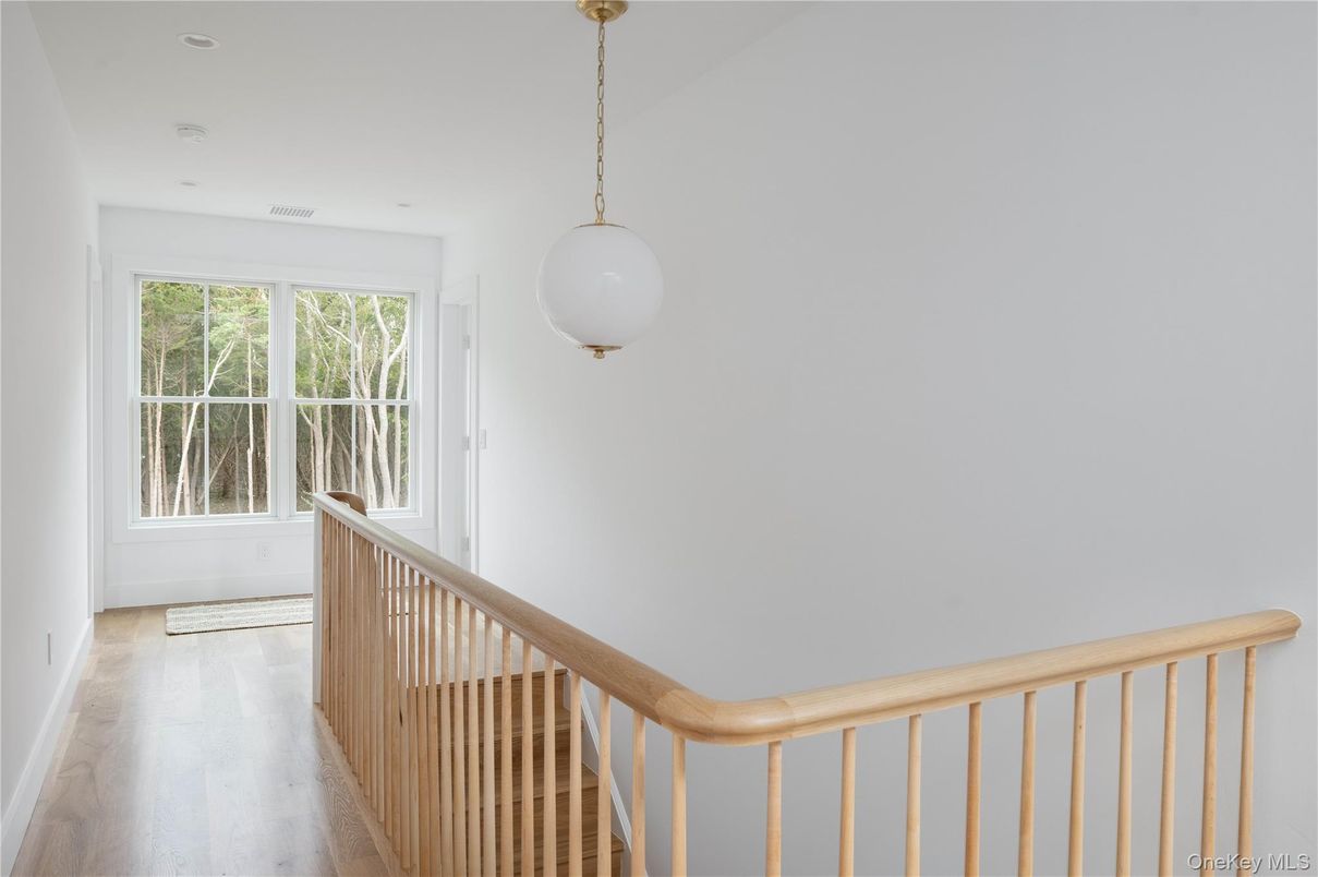 Interior, Pendant Lights, Recessed Lighting, Wood Texture Flooring