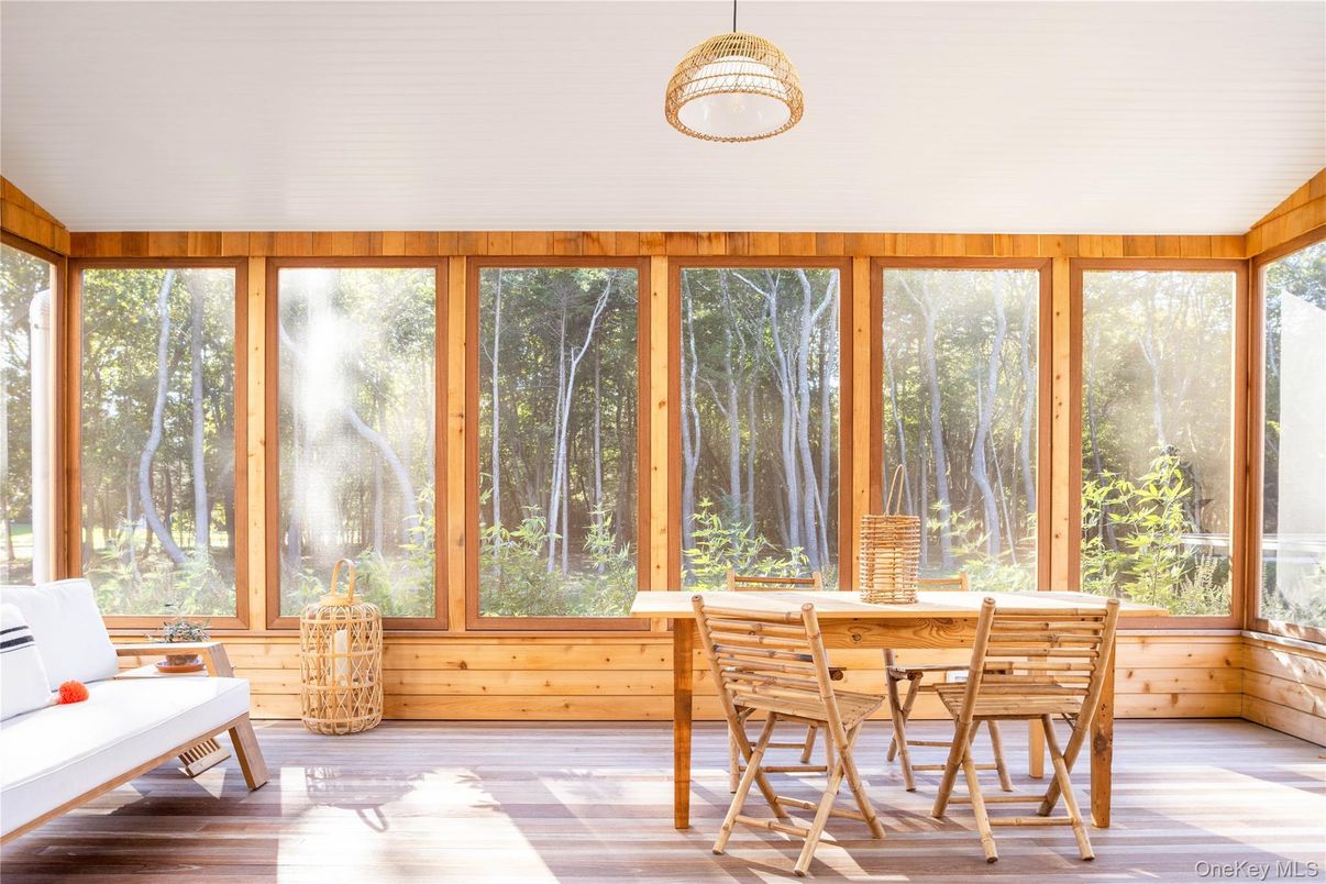 Interior, Pendant Lights, Sun Room, Wood Texture Flooring