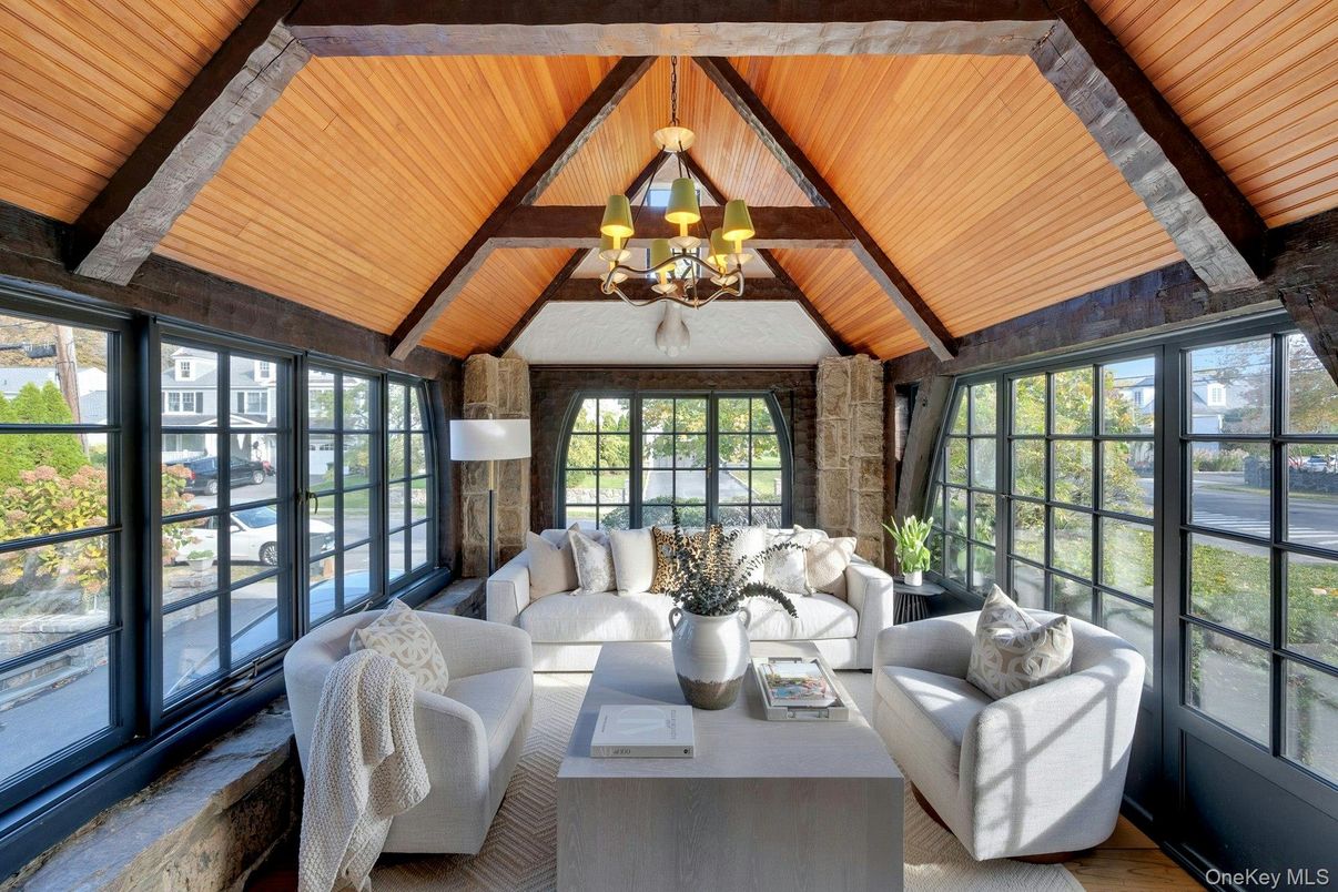 Chandelier, Interior, Living room, Wooden Beams, Wooden Ceilings