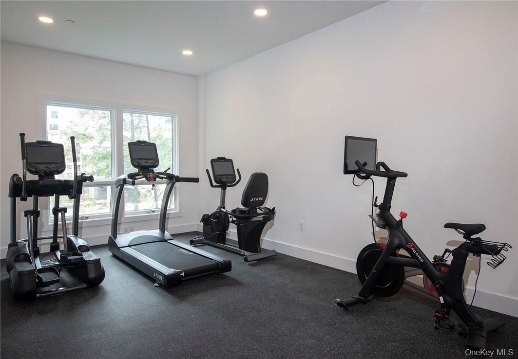 Fitness Equipment, Interior, Recessed Lighting