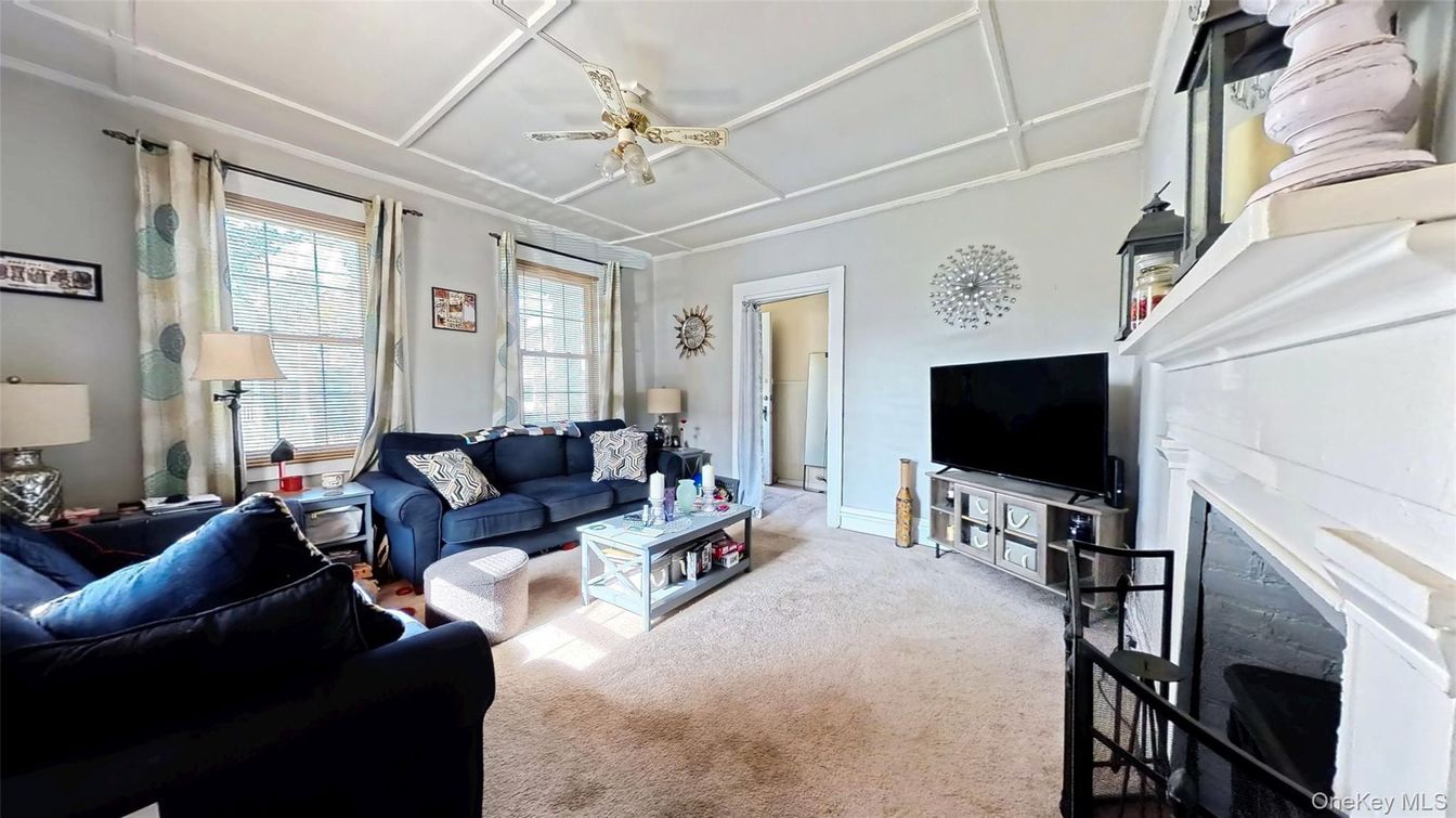 Fireplace, Interior, Living room