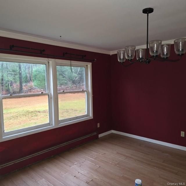 Empty room, Interior, Pendant Lights, Wood Texture Flooring