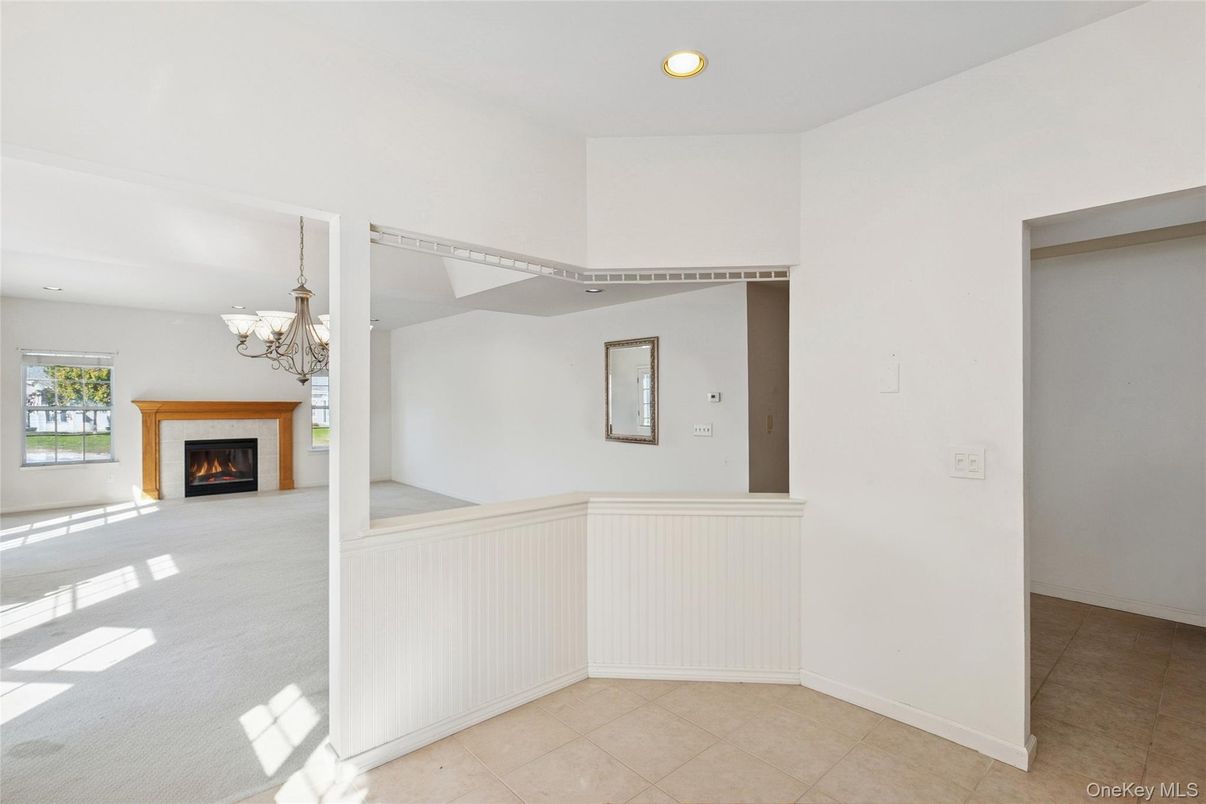 Chandelier, Fireplace, Interior, Recessed Lighting