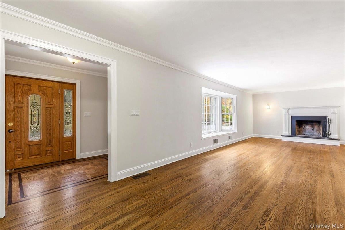 Empty room, Fireplace, Interior, Wood Texture Flooring