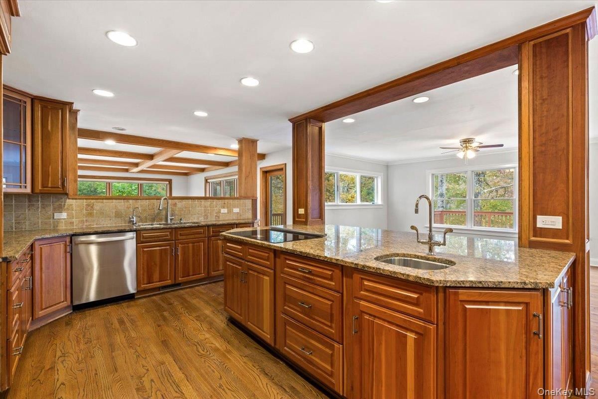 Interior, Kitchen, Recessed Lighting, Wooden Beams, Wood Texture Flooring