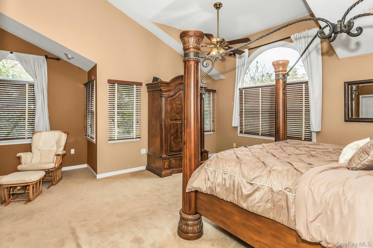 Bedroom, Interior, Pendant Lights