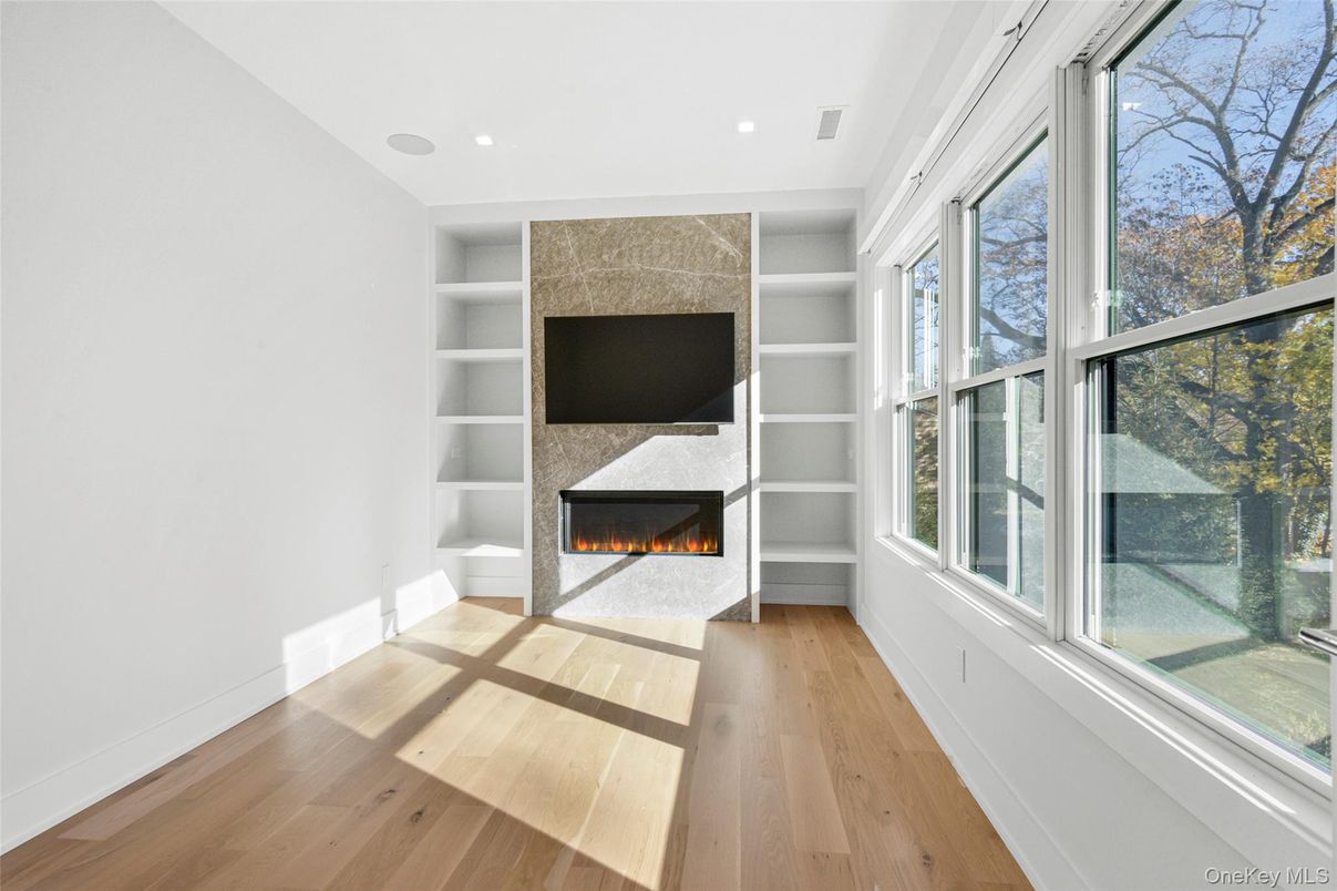 Fireplace, Interior, Recessed Lighting, Wood Texture Flooring