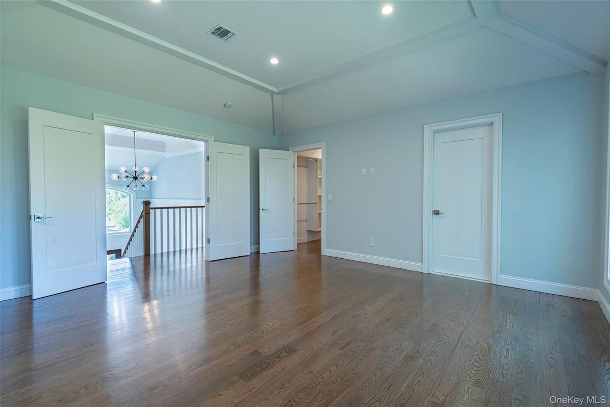 Chandelier, Empty room, Interior, Recessed Lighting, Wood Texture Flooring