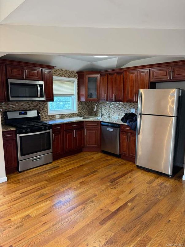 Interior, Kitchen, Stainless Steel Appliances, Wood Texture Flooring