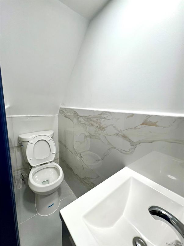 Bathroom, Interior, Marble Walls