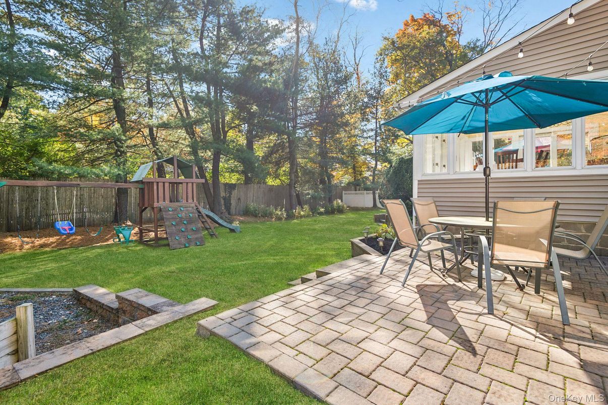 Backyard, Exterior, Playground